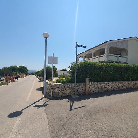 Ruzica Apartments Vir Luaran gambar