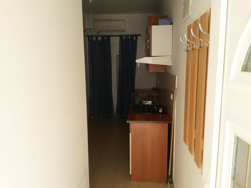 Ruzica Apartments Vir Luaran gambar